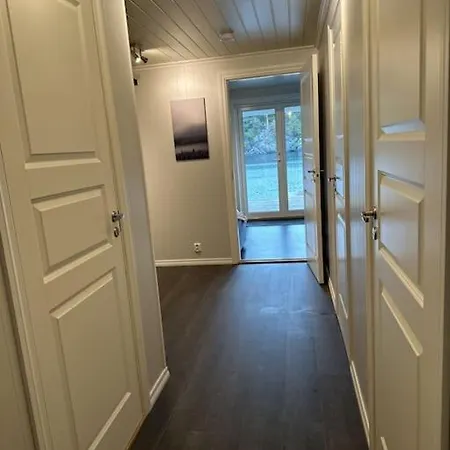 Casa de Férias Rorbu I Gilsvagen - 3 Soverom - Batutleie Austevoll