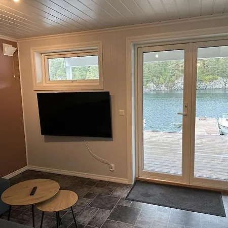 Ferienhaus Rorbu I Gilsvagen - 3 Soverom - Batutleie Austevoll