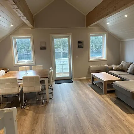 Ferienhaus Rorbu I Gilsvagen - 3 Soverom - Batutleie